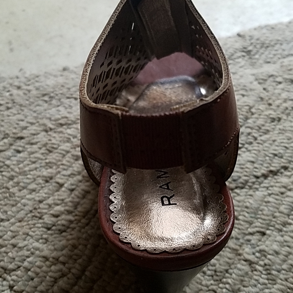 New! Rampage Peep Toe Wedges - Picture 8 of 8